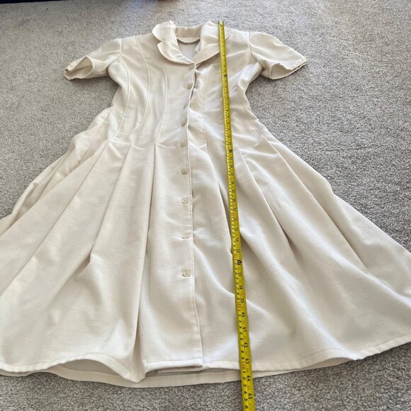 Handmade 1950s Vintage Single Stitch Linen Cream Pleated Button-down Dress - Picture 9 of 11